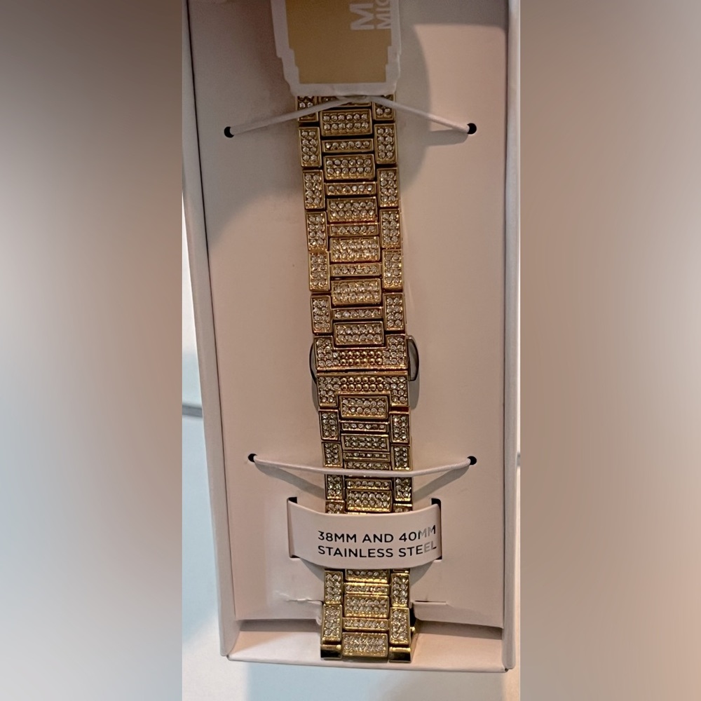 MICHAEL KORS
Pavé Gold-Tone Strap For Apple Watch